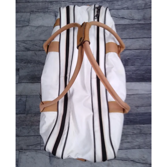 Vintage 1990's Hunting World Full Size Leather Travel Bag Suitcase - Picture 4 of 16